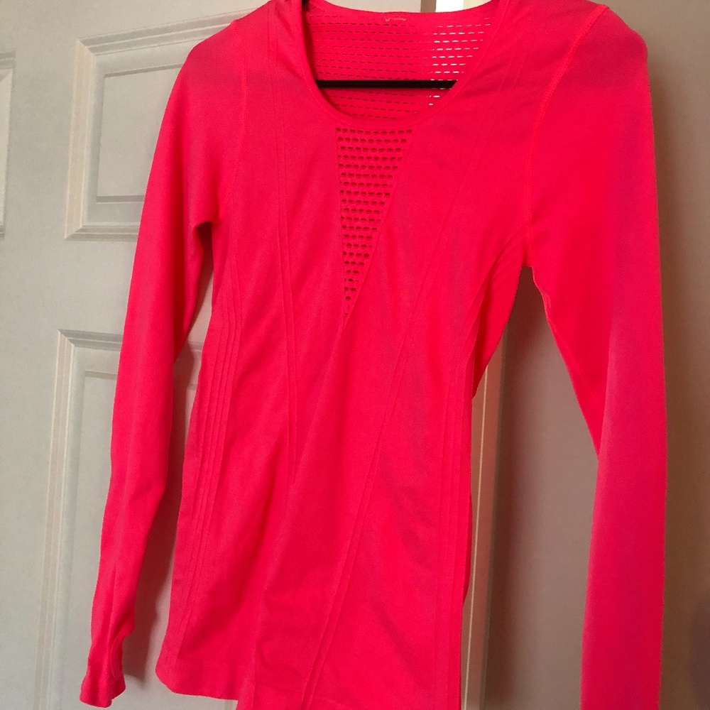 HOT PINK Fabletics Work Out Top
